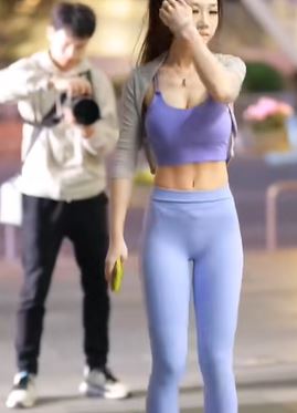 Ļ