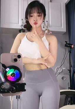 ��ɫ������